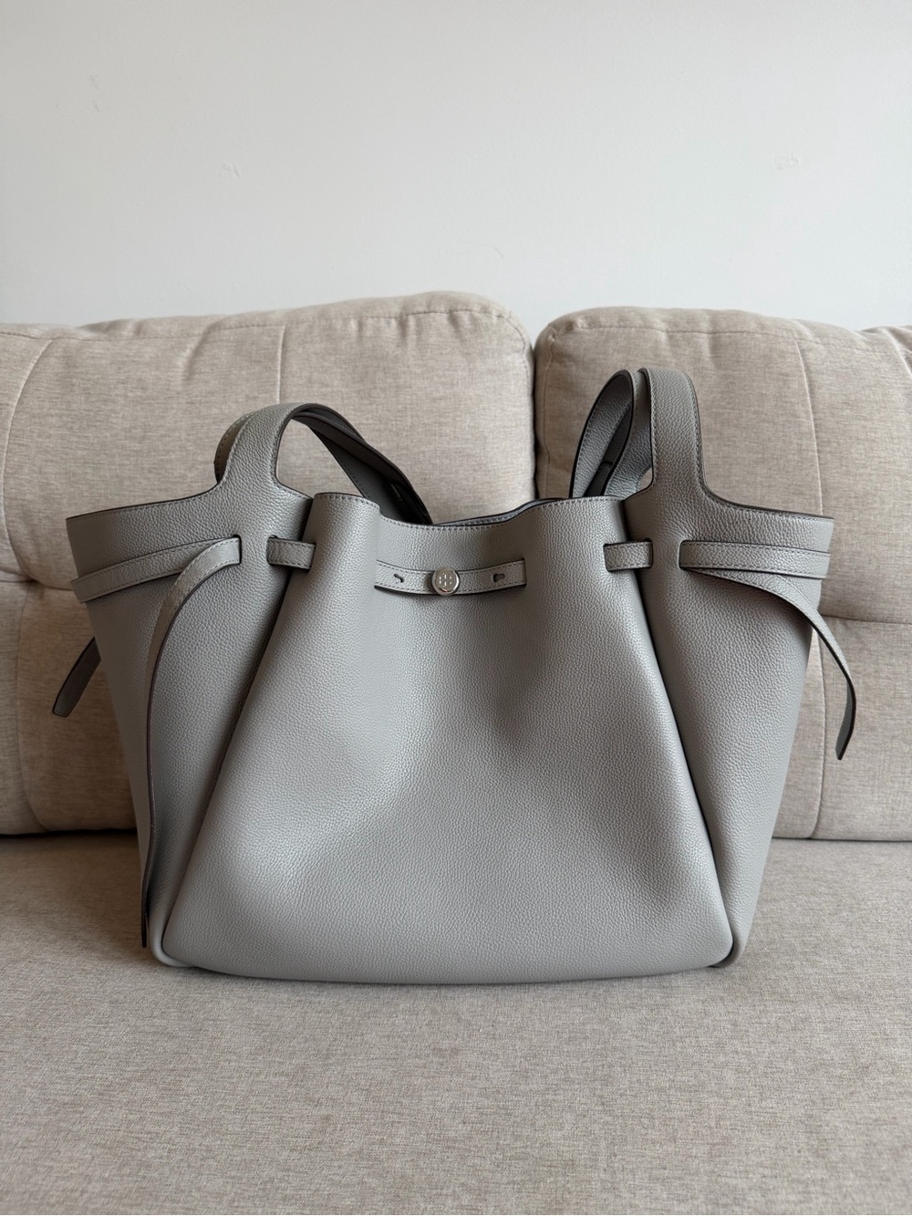 Tory Burch Romy Bag in Light Granite